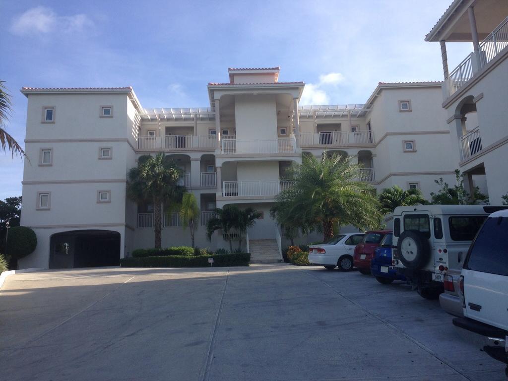 Hotel La Vista Azul Turtle Cove Exterior photo