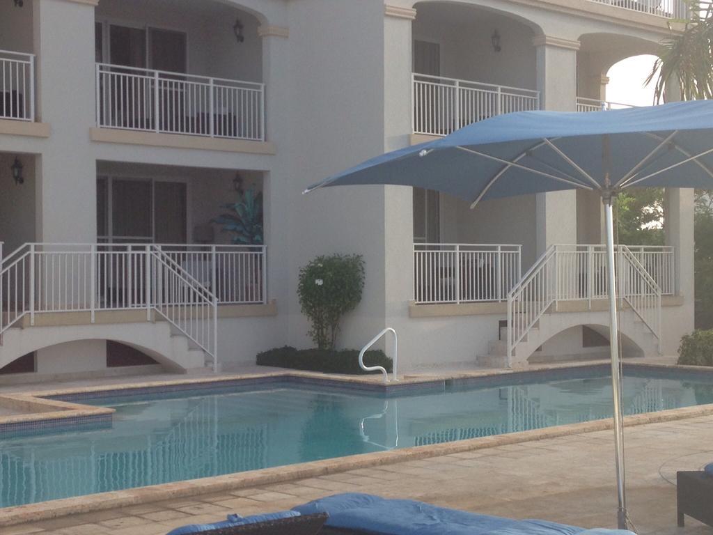 Hotel La Vista Azul Turtle Cove Exterior photo