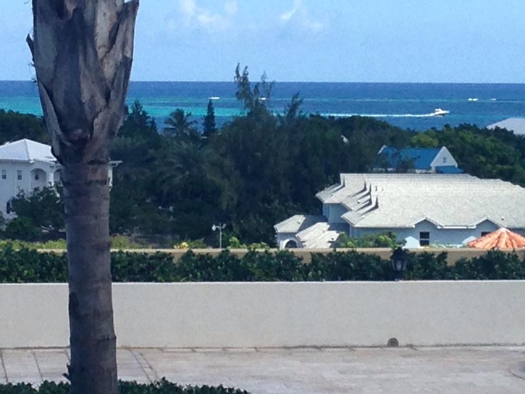 Hotel La Vista Azul Turtle Cove Exterior photo